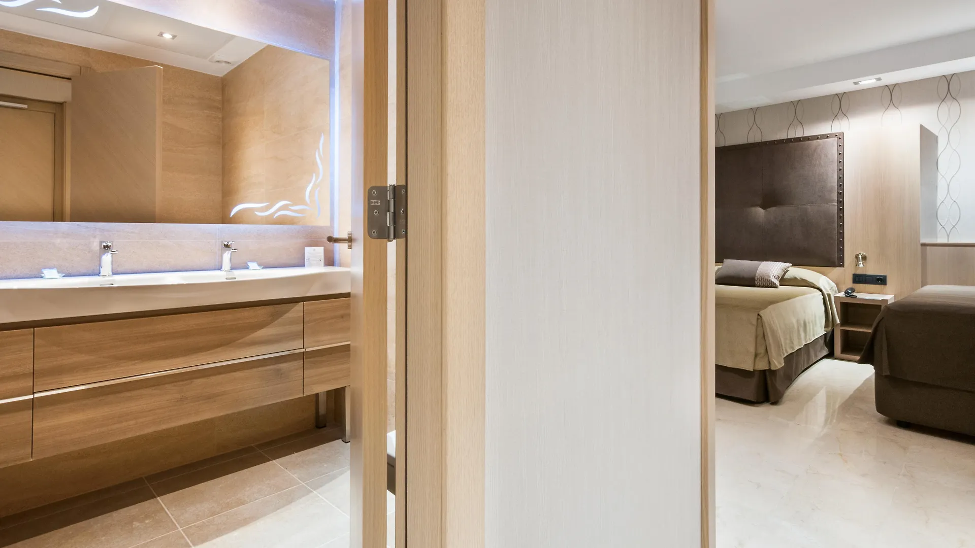 ****  Gran Hotel Barcino Barcelona Španělsko