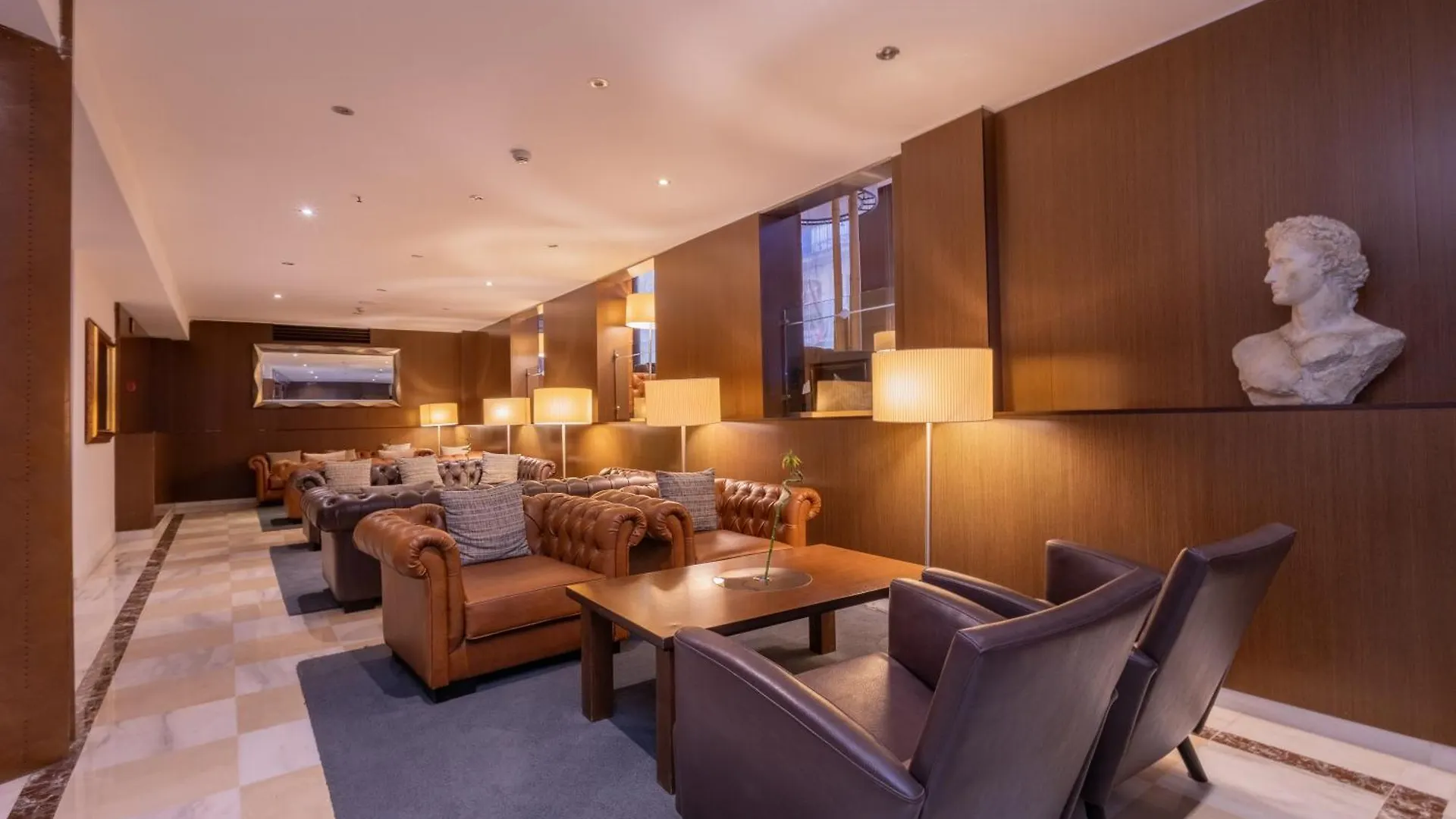 Gran Hotel Barcino Barcelona 4*,