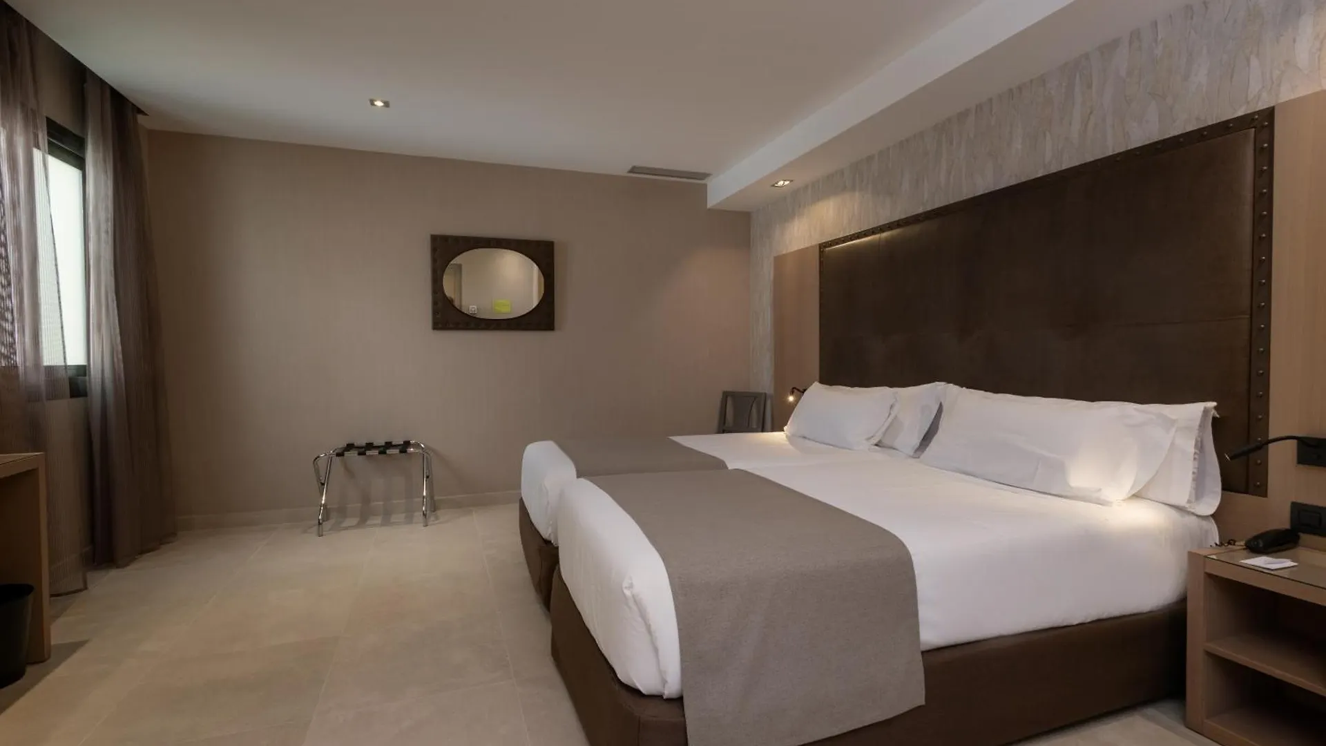 Gran Hotel Barcino Barcelona