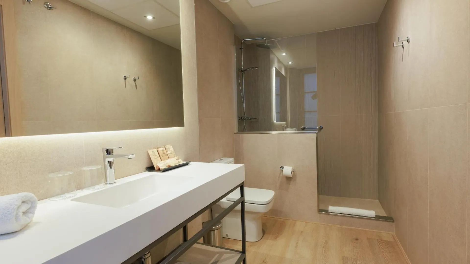 Gran Hotel Barcino Barcelona