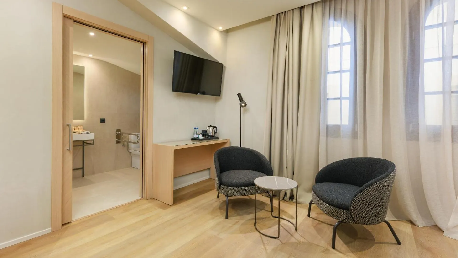 Gran Hotel Barcino Barcelona