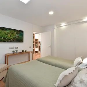 https://apartamentos-don-carlos.in-canary-islands.com
