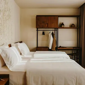 Casa Luz Placa Universitat, Sonder By Marriott Bonvoy **** برشلونة