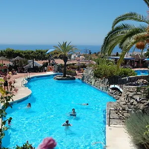 ** Semesteranläggning (resort) El Capistrano Spanien
